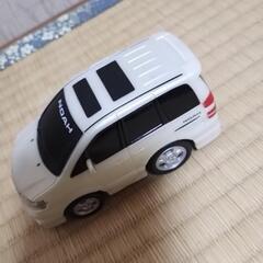 値下げしました❢トヨタ、ＰＲＩＵＳ  ＮＯＡＨミニカーの画像