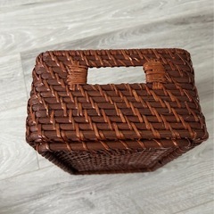 ラタンバスケットの画像