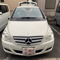 メルセデスベンツＢ180  問題有り激安処分(値引対応)