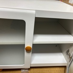 テレビ台の画像