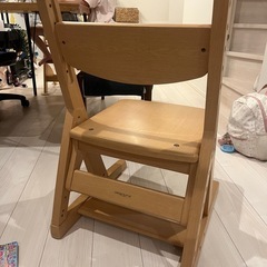 オカムラ　学習イス　美品の画像