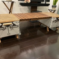 snowpeak シェルフコンテナ25、脚、天板各々2個とブリッジテーブルセットの画像