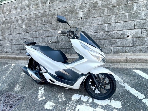 PCX125 JF81 ホワイト