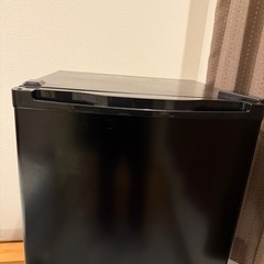 2020年製　1ドア冷蔵庫　ティーズネットワーク　ブラック