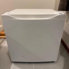 2022年製　JR031ML01  マクスゼン1ドア冷凍庫　　