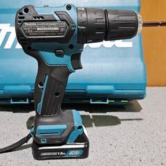 中古良品 makita マキタ 10.8V 充電式震動ドライバドリル HP332D ※バッテリ2個+充電器セットの画像