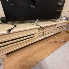 テレビ台　ベージュ　
