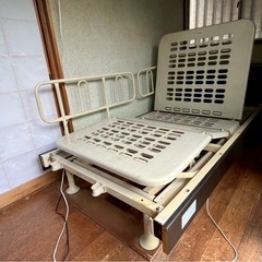 介護用ベッド　　