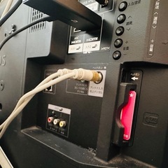 シャープ32型液晶テレビの画像