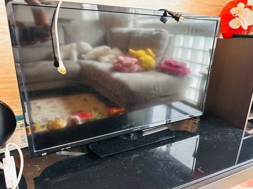 シャープ32型液晶テレビ