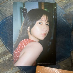 上白石萌歌　charm charm 未開封写真集　定価3,980円
の画像