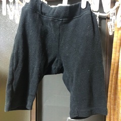 ハーフパンツ黒　サイズ90