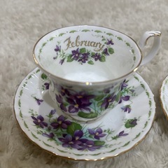 値下げ！ロイヤルアルバート　2脚まとめて　カップアンドソーサーの画像