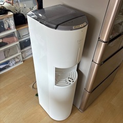 最強浄水器！水代ほぼ0円！ピカピカ超美品！ウォーターサーバーの画像