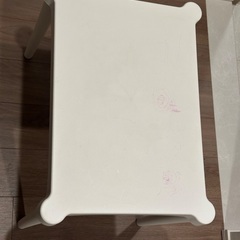 ＩＫＥＡ/イケア UTTER：子供用テーブル ホワイトの画像