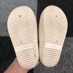 【美品】テータテート　スニーカー　ベビー靴　2足セット　ピンク　ベージュ　14㎝の画像