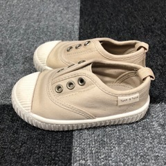 【美品】テータテート　スニーカー　ベビー靴　2足セット　ピンク　ベージュ　14㎝の画像