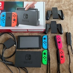 Switch 本体　ジョイコン×４本　SDカード付