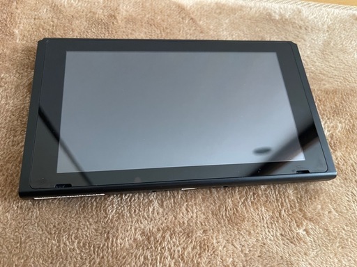 Switch 本体　ジョイコン×４本　SDカード付