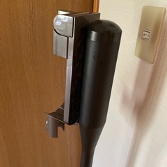 ダイソンスティッククリーナースタンド山善の画像