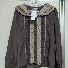 axes femme　セーラー襟レース使いブラウス
