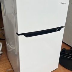 (運搬費込)2020年製！/オシャレハイセンス小型冷蔵庫
