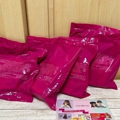 新品未使用 ハッピーセット リカちゃん 4セット＆DVDの画像