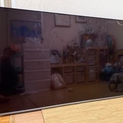 65型液晶テレビ