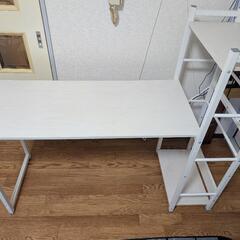 机 ニトリ 棚付き