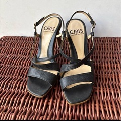 CJBIS ブラックストラップサンダル 9センチヒール