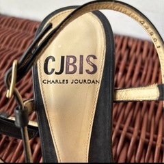 CJBIS ブラックストラップサンダル 9センチヒールの画像
