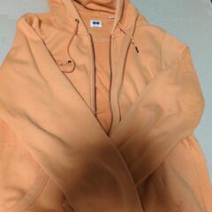 UNIQLOパーカーサイズL