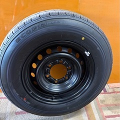 ハイエース 純正タイヤホイールセット
