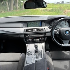 ⭕️ローン&クレジット決済OK⭕️◆車検R8年7月◆H23年BMW5シリーズ◆10.1万㎞◆純正ナビ◆バックカメラの画像