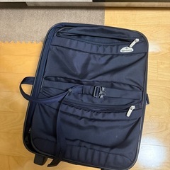 サムソナイト　スーツケース
