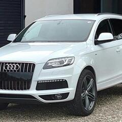【6月末まで】アウディ Q7  3.0TFSIクワトロSライン ...