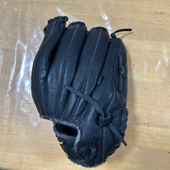 【決まりました】ミズノ　左利き用グローブ　子供用？の画像