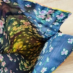 【新品】和柄巾着袋 和柄 花柄 和風 巾着袋 リバーシブル 黄色 イエローの画像