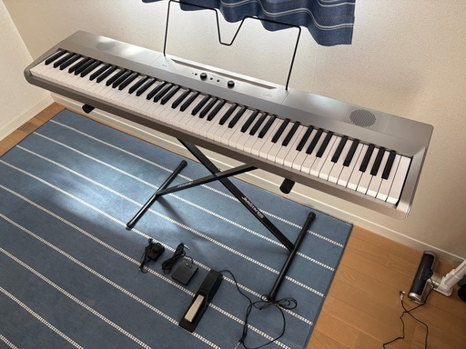 KORG 電子ピアノ Liano 88鍵盤 L1SP メタリックシルバー　別売りダンパーペダル付き