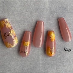 Hagi_Nail"大人の女性のための華やかで上品なネイルサロン❁⃘*.ﾟ "(吉川、吉川美南、越谷レイクタウン、越谷、草加、三郷) - 美容