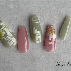 Hagi_Nail"大人の女性のための華やかで上品なネイルサロン❁⃘*.ﾟ "(吉川、吉川美南、越谷レイクタウン、越谷、草加、三郷) − 埼玉県