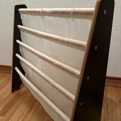 本棚ラックの画像