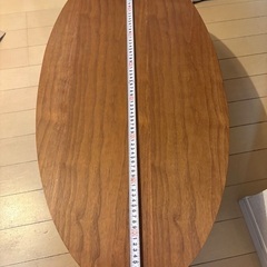 ナチュラル木目のローテーブルの画像