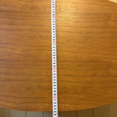 ナチュラル木目のローテーブルの画像