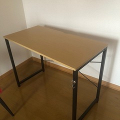 ニトリ　パソコンデスク