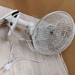 2018年製　18cm クリップ扇風機 小型扇風機 JSTN-18CF-WH の画像
