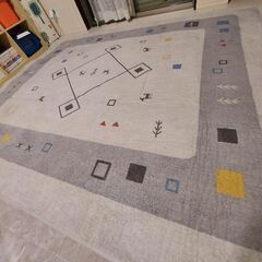 240✕200cm カーペットラグ