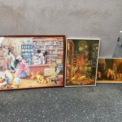 手渡し限定　中古　ジグソーパズル完成品　ディズニー他　  