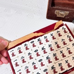 【8/8 17:30 掲載削除】麻雀牌の画像