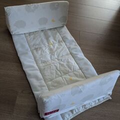 ファルスカ　寝返り防止クッションの画像